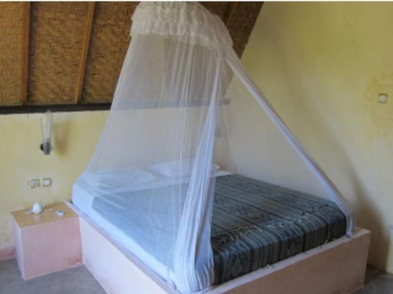 Fantastic Cottages Gili Meno Exterior photo